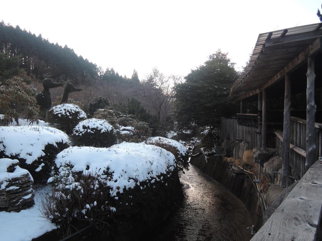Minshuku Mizuwake Hotel Kokonoe Buitenkant foto