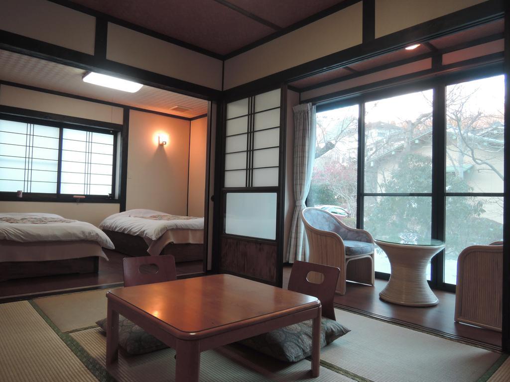 Minshuku Mizuwake Hotel Kokonoe Buitenkant foto